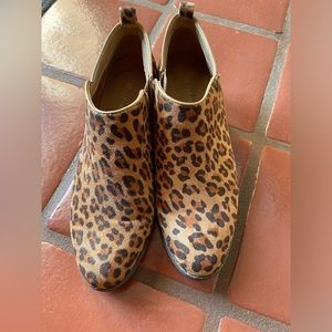 animal print shoes